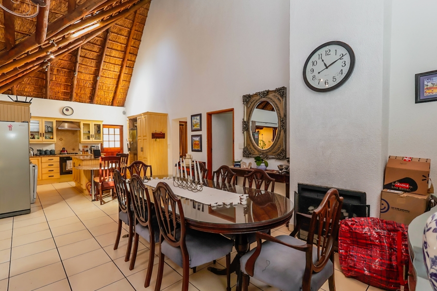 To Let 4 Bedroom Property for Rent in Lakeland North West